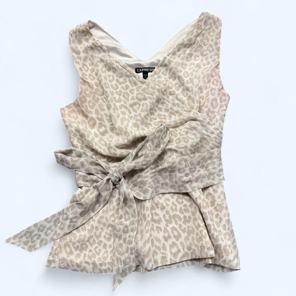 Express Women's White Leopard Print Sleeveless Top